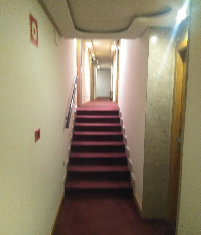 埃尔楚拉酒店主图