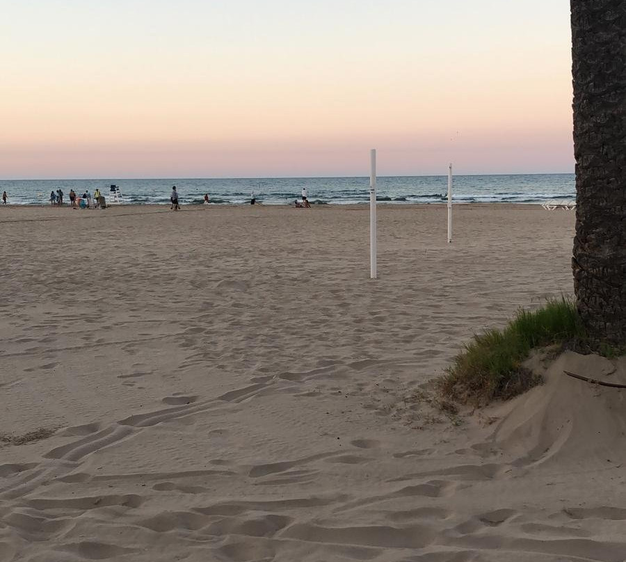 Playa de Tavernes de la Valldigna景点图片