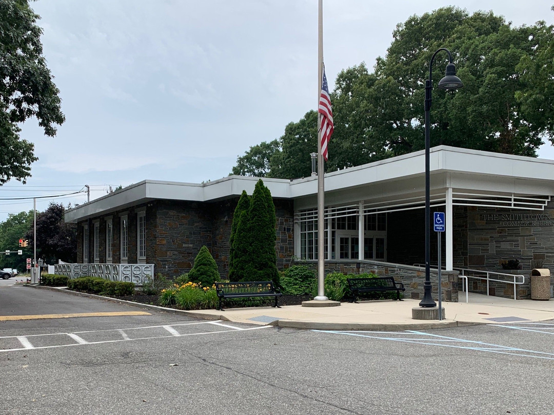 Commack Public Library-Commack必去景点