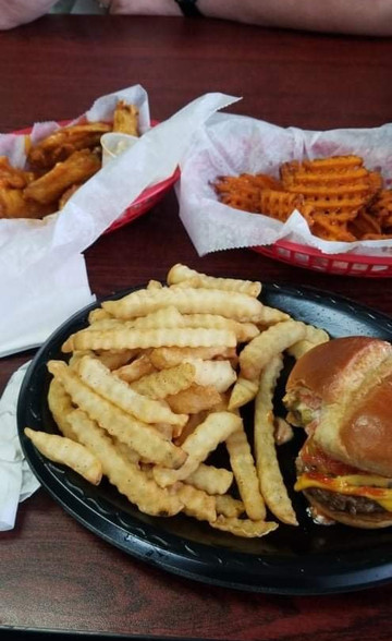 Blaine餐馆和美食-Twister's Shakes & Sundaes