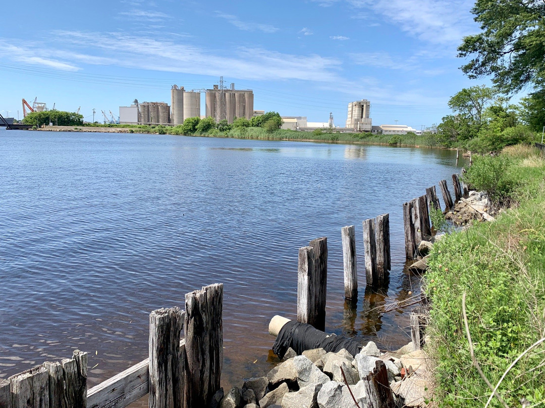 Elizabeth River Park景点图片