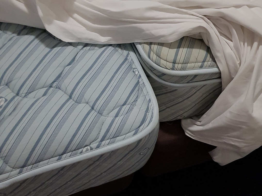 奎斯特坎珀当酒店主图