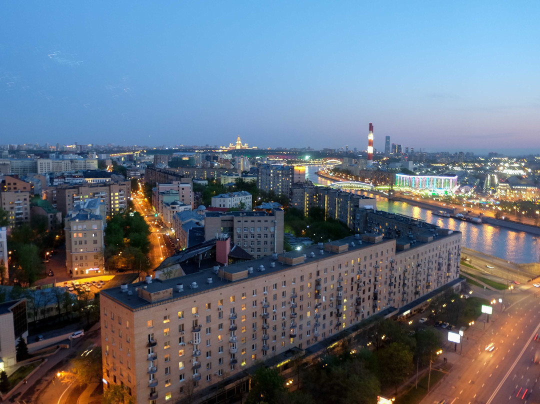 AZIMUT Hotel Smolenskaya Moscow主图