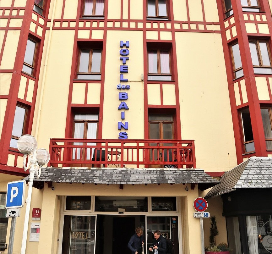 德斯巴恩斯酒店主图