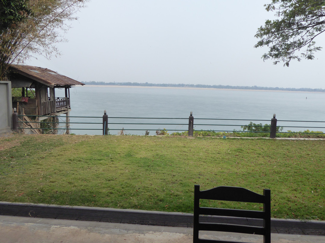 Nakorn Cafe Guest House主图