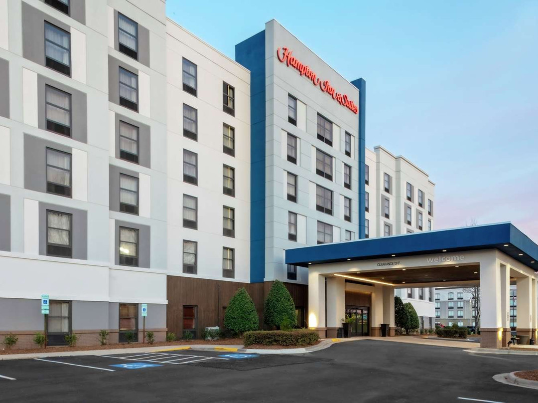 Hampton Inn & Suites Concord/Charlotte主图