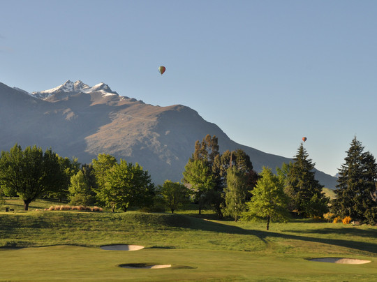 米尔布鲁克度假村主图