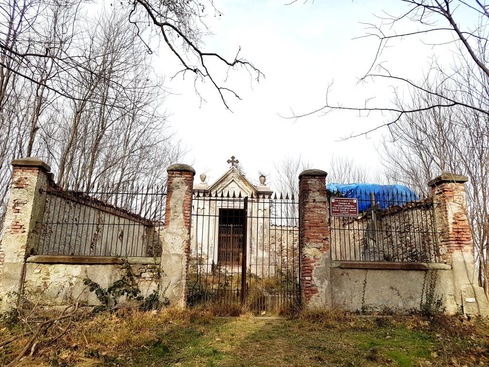Cimitero di Caronno Corbellaro景点图片