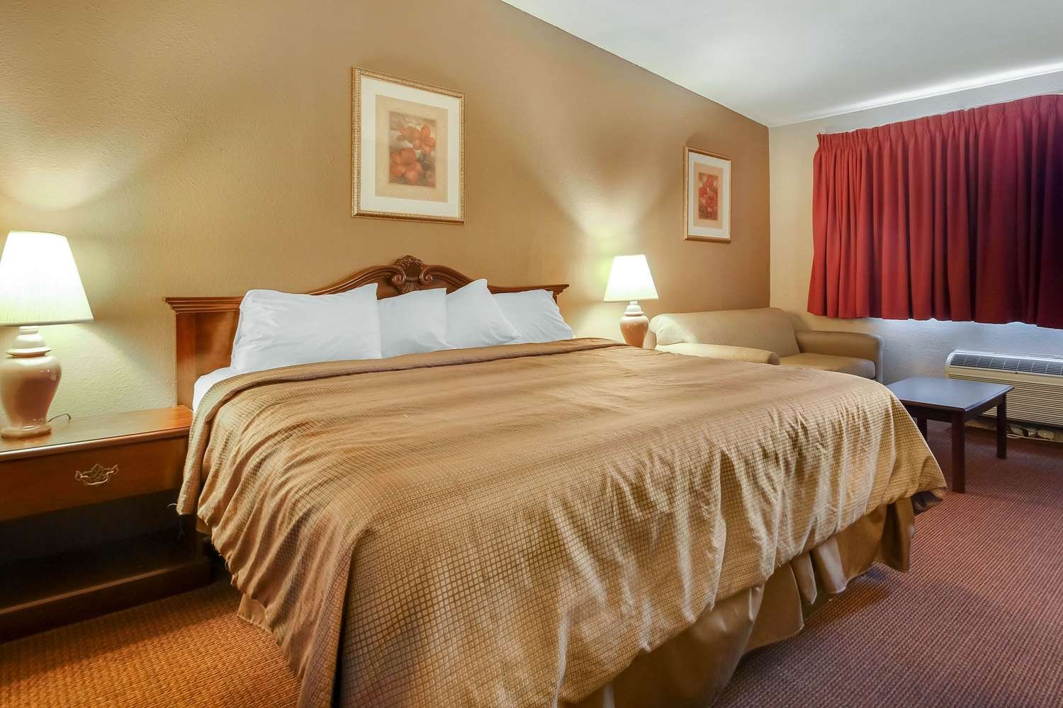 Comfort Inn & Suites Beaver Dam-官方