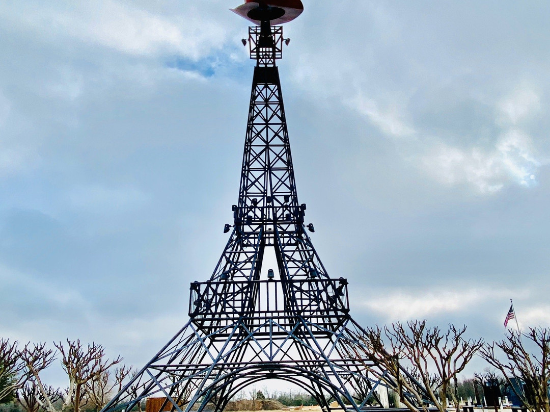 Eiffel Tower Paris Texas景点图片