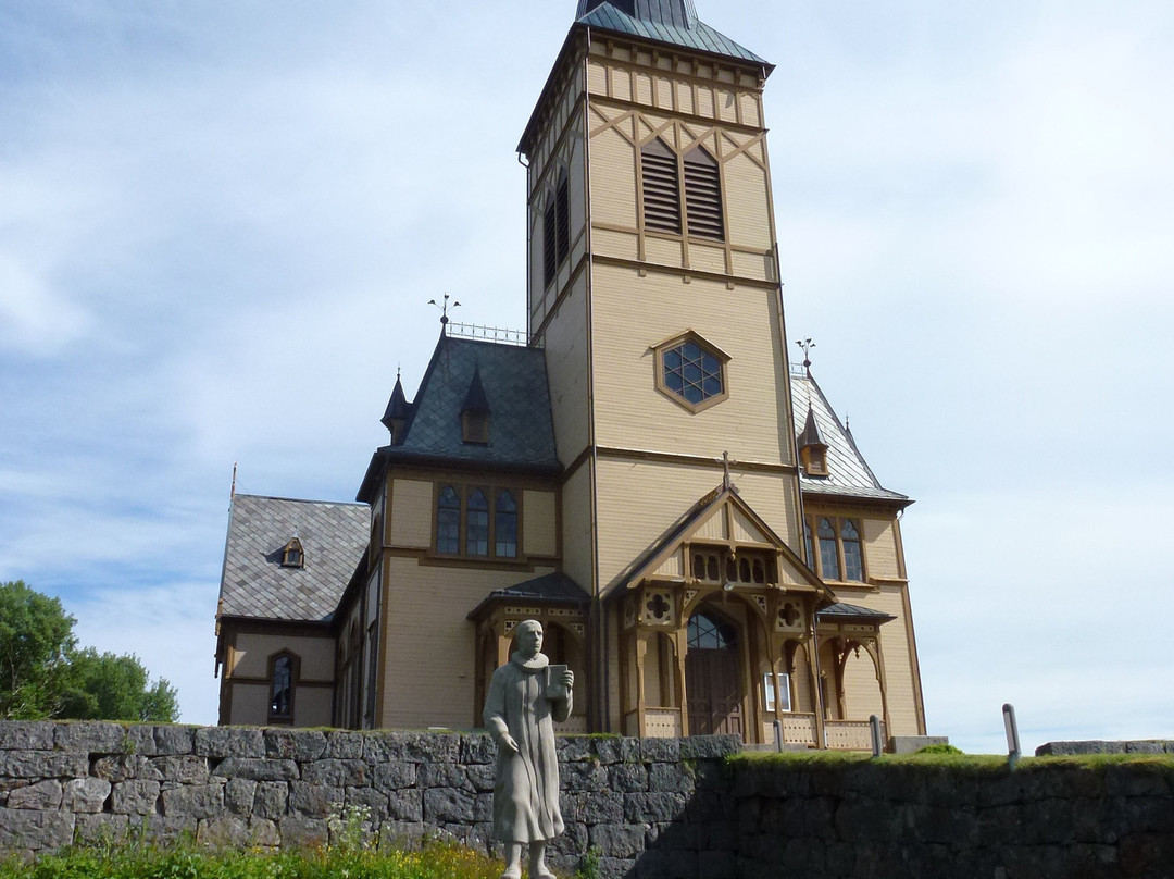 Kabelvag Church景点图片
