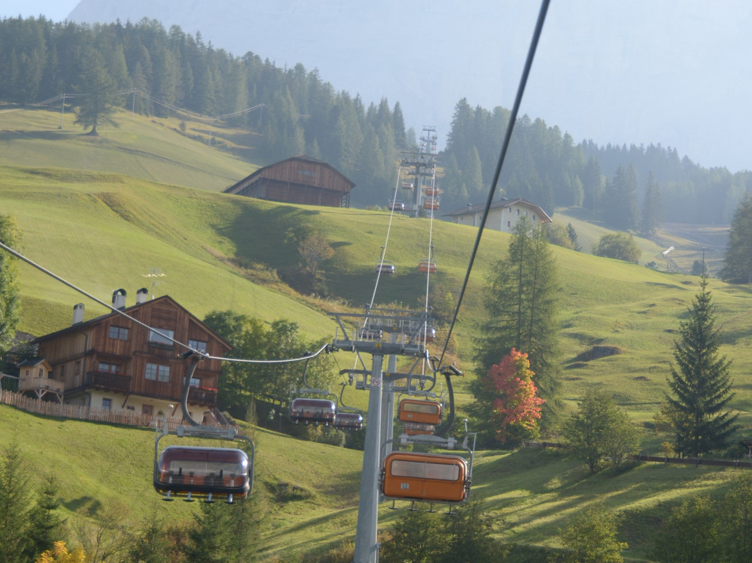 Seggiovia Santa Croce-巴迪亚必去景点