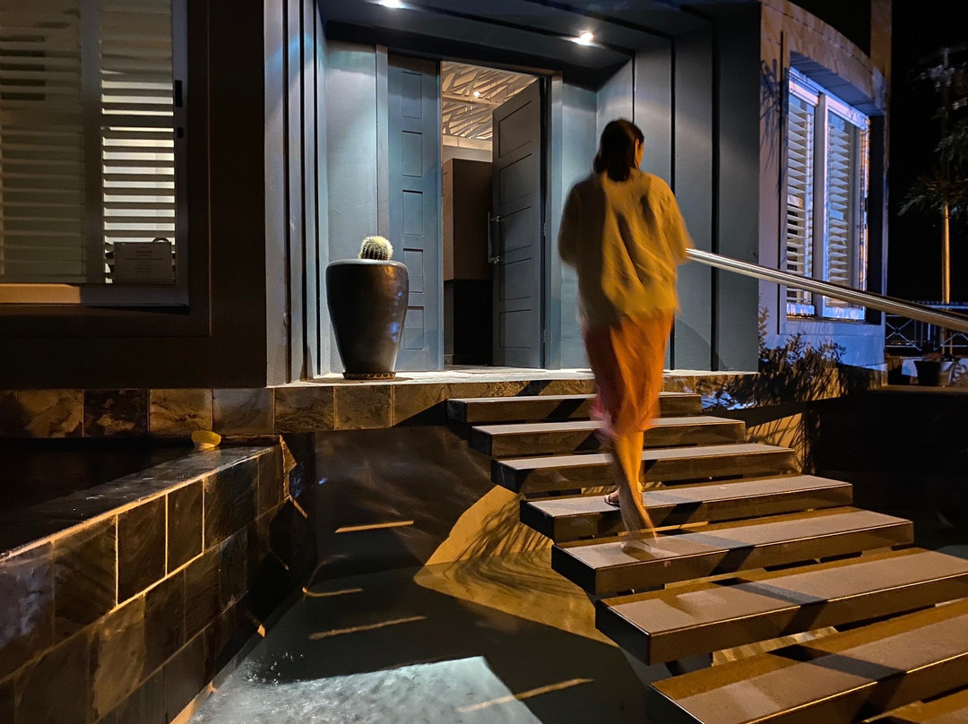 奥昂克鲁夫精品酒店主图