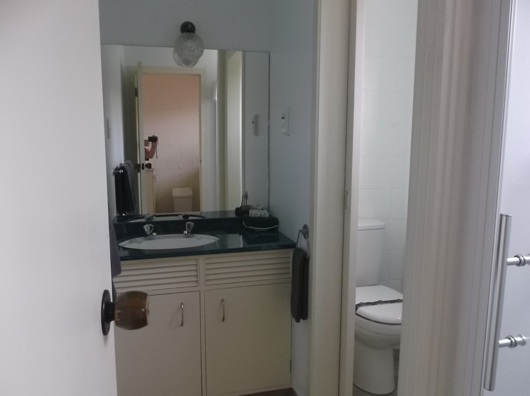 Colonial Court Motel主图