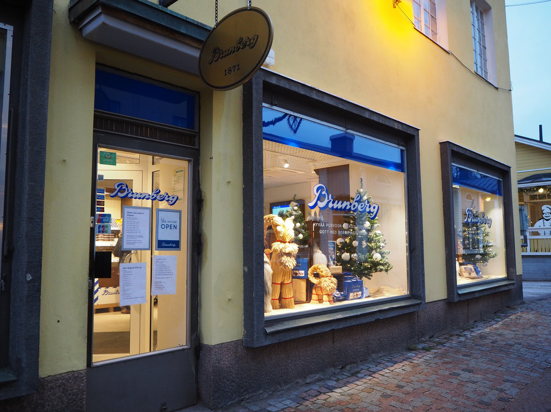 Brunberg Candy Factory Shop - Tehtaanmyymälä-波尔沃必去景点