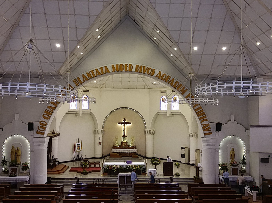 Gereja Santa Perawan Maria Ratu Rosario Suci Randusari - Katedral景点图片