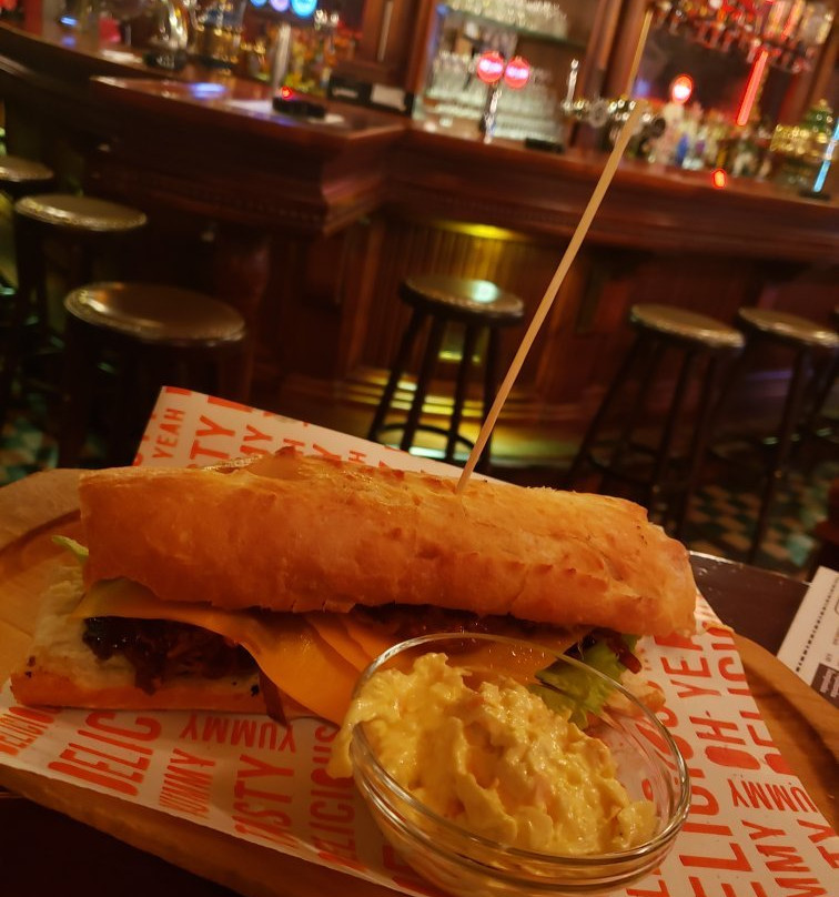 Mac Tire Pub-巴尼亚卢卡必去景点