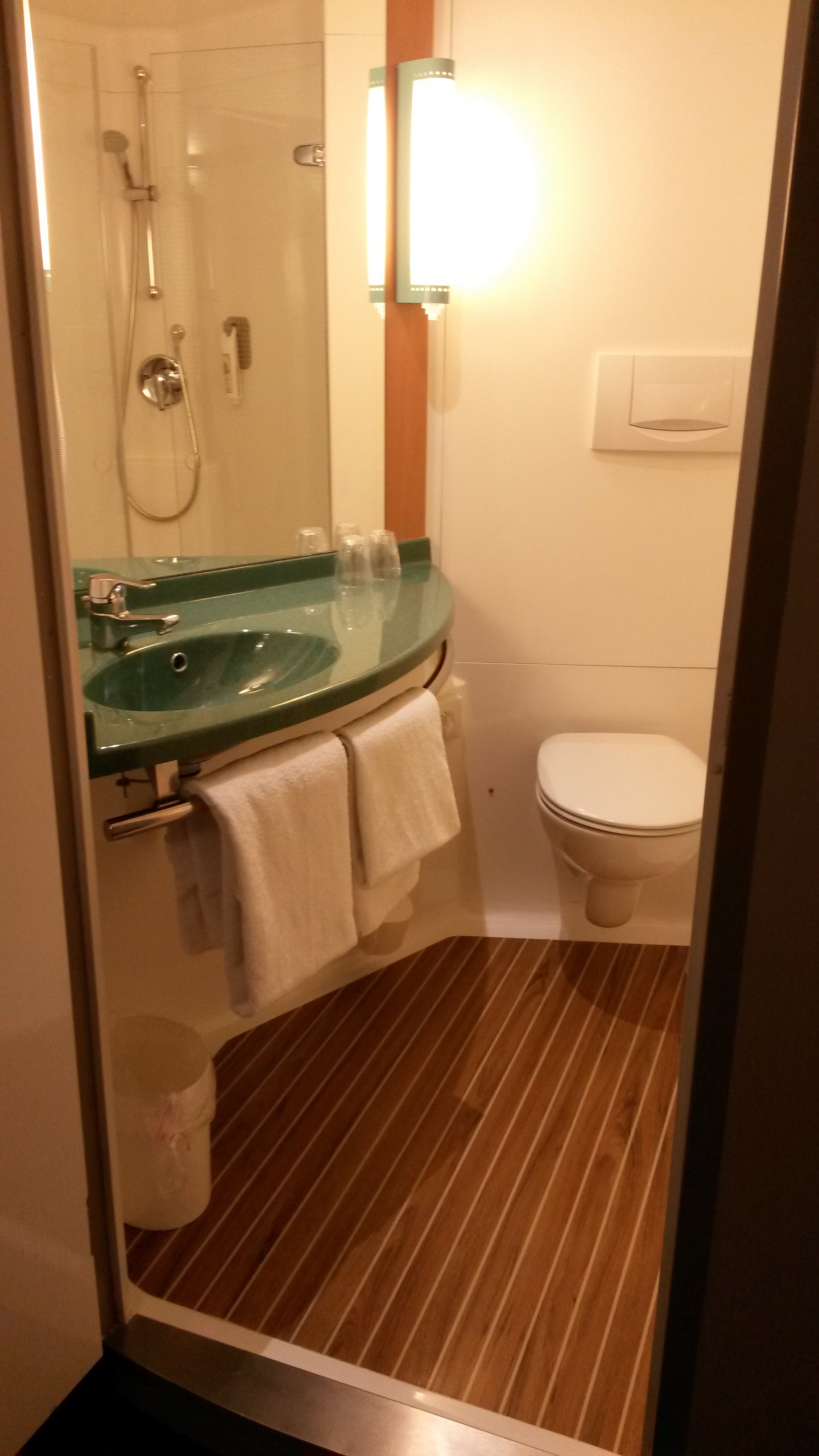 Ibis Geneve Aeroport-浴室
