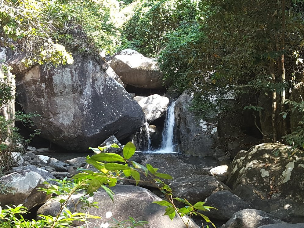 Khao Chamao Khao Wong National Park景点图片