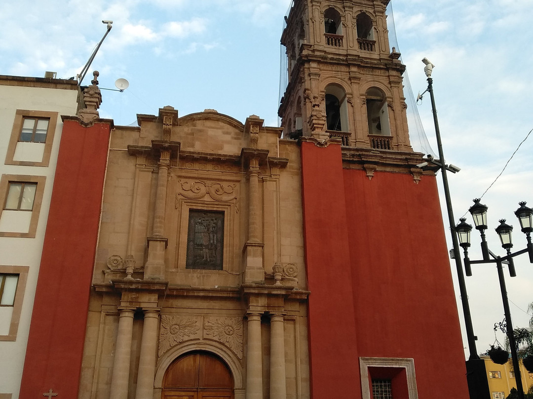 Plaza Mártires del 2 de Enero-利昂必去景点