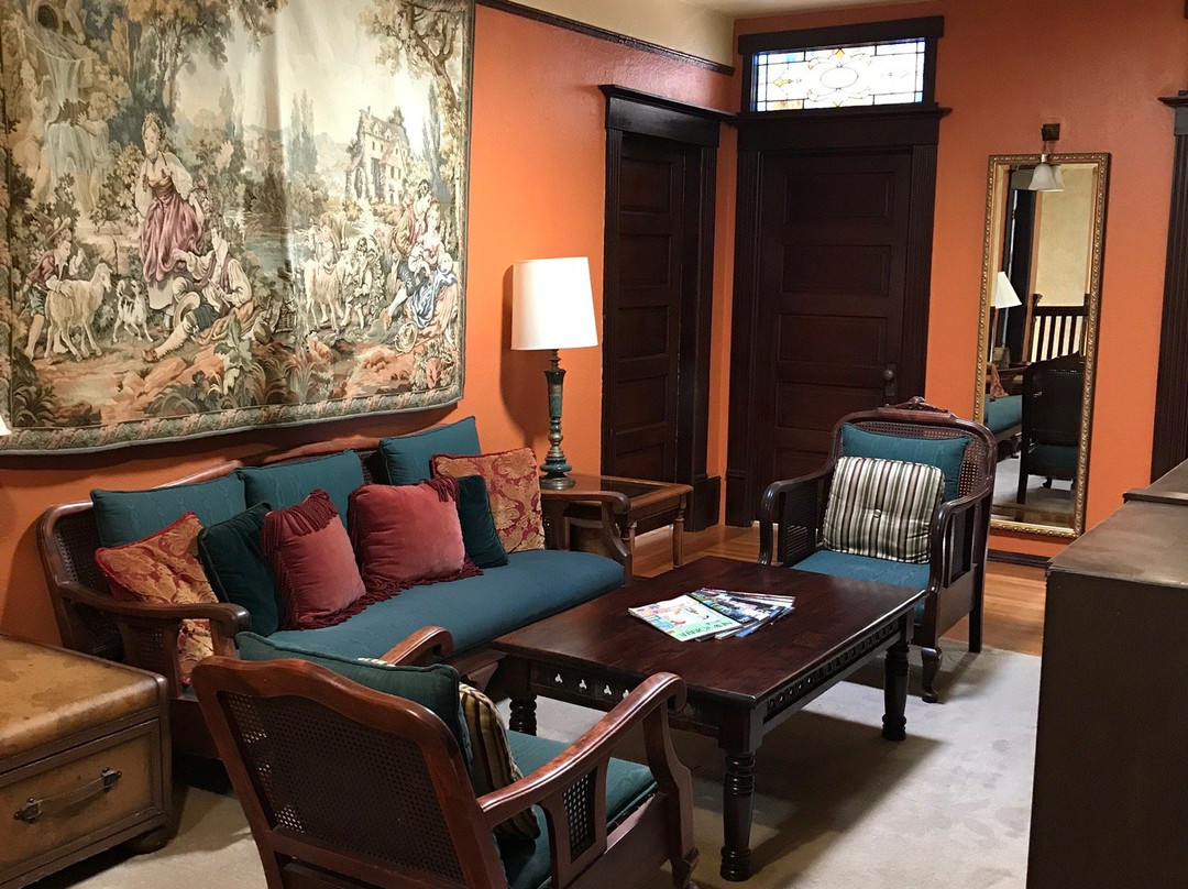 Kelley & Young Wine Garden Inn主图