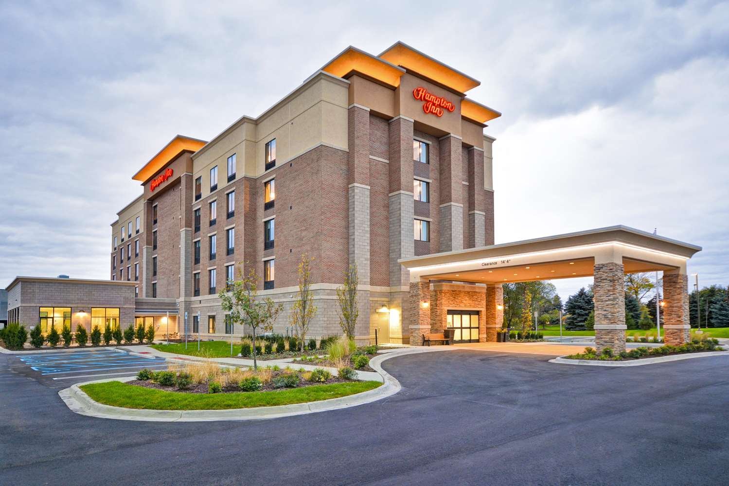 Hampton Inn  Livonia Detroit-官方