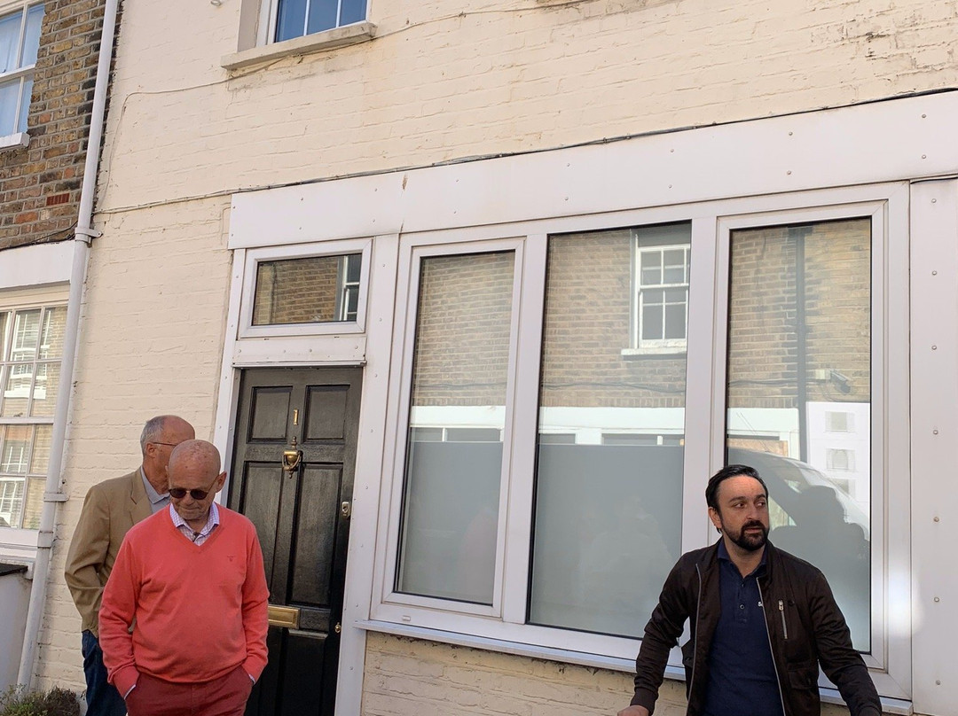 See Notting Hill-伦敦必去景点