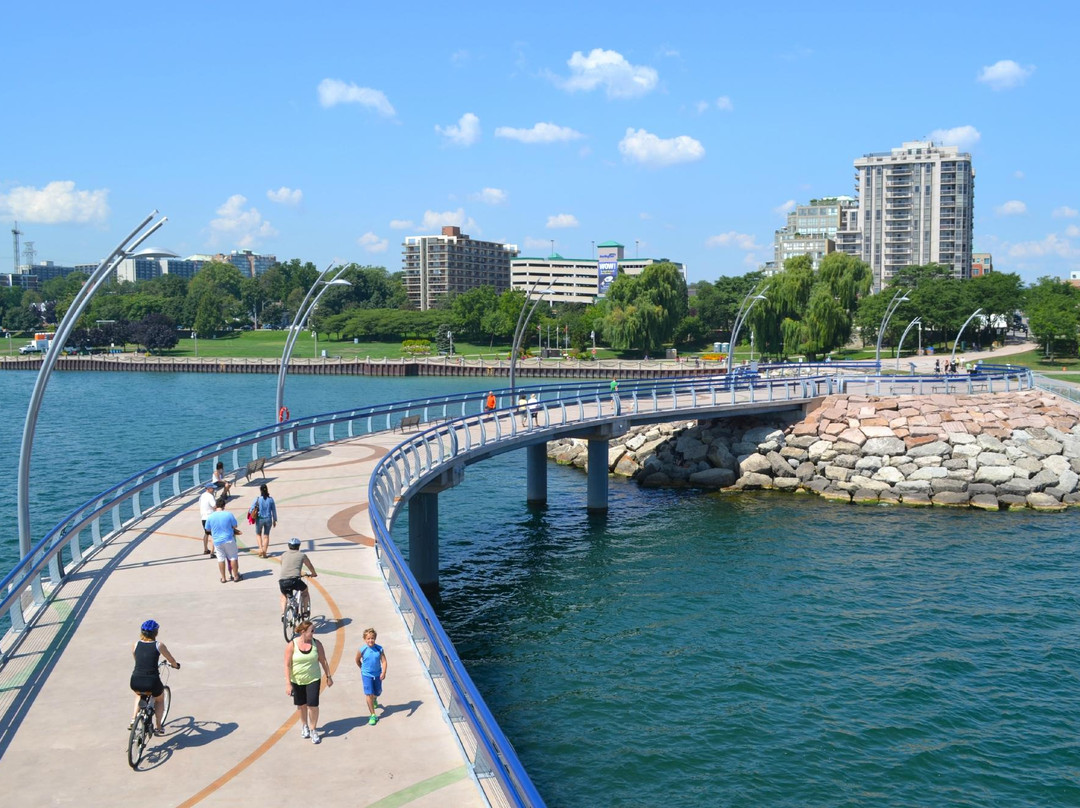 Burlington Waterfront Trail景点图片