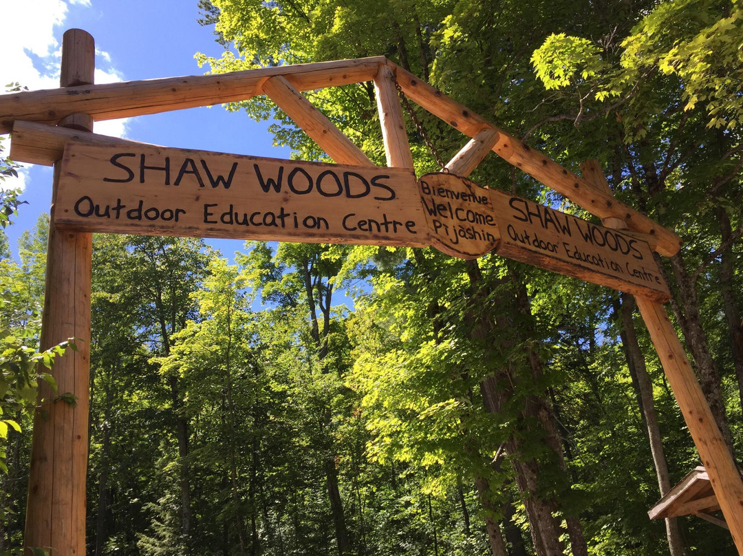 Shaw Woods Outdoor Education Centre景点图片