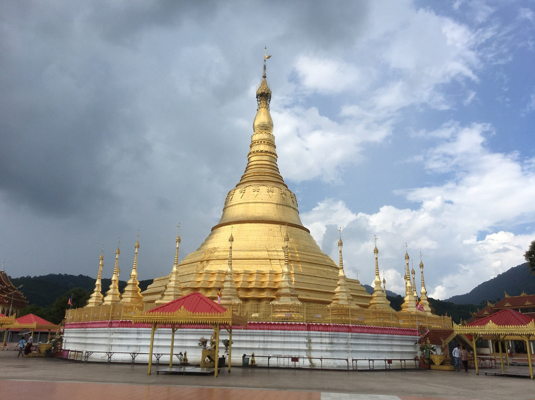 Tachileik Shwedagon Pagoda-大其力必去景点
