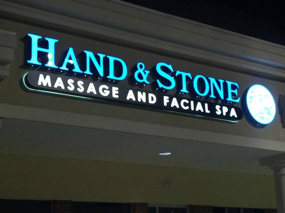 Hand & Stone Massage and Facial Spa景点图片