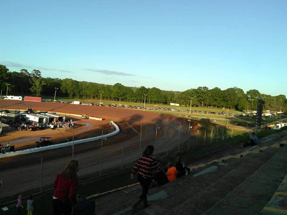 凤凰城旅游景点-East Alabama Motor Speedway