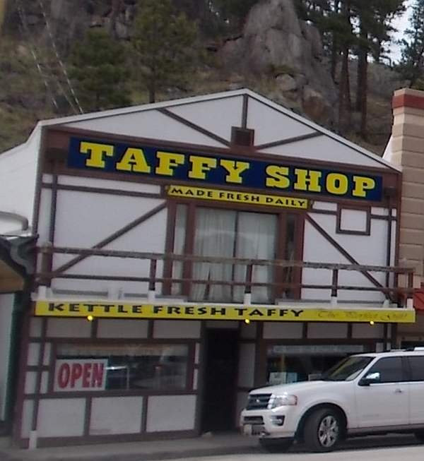 Rushmore Mountain Taffy Shop-基斯通必去景点