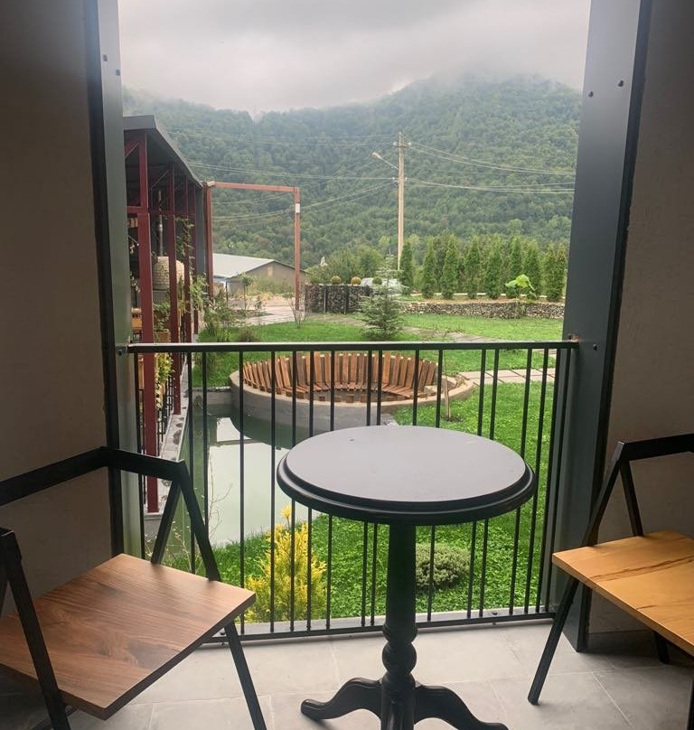 Hover Boutique Hotel and Restaurant主图