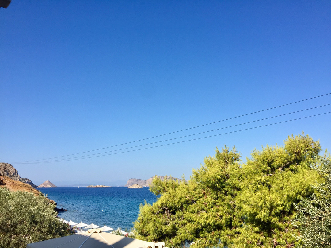 Four Seasons Hydra Hotel主图