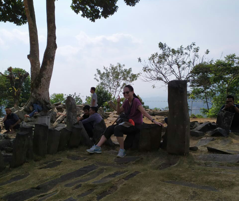 Gunung Padang Megalithic Site景点图片
