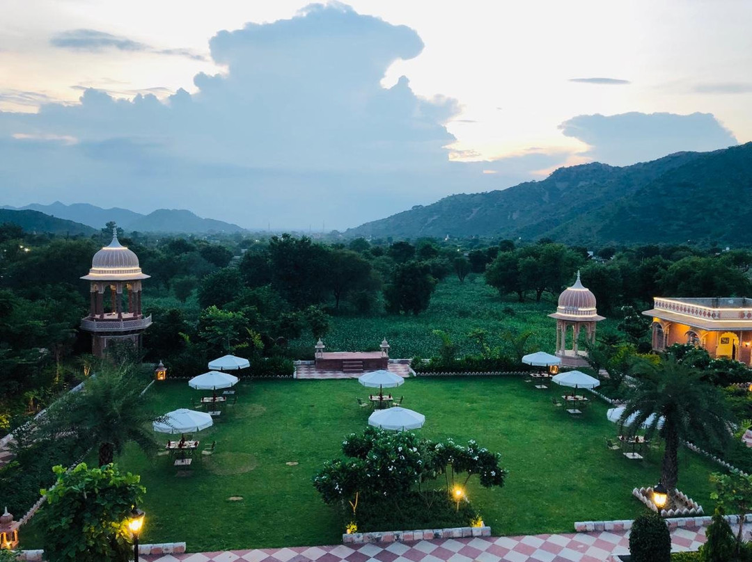 Tree of Life Inderpura Resort, Udaipurwati主图