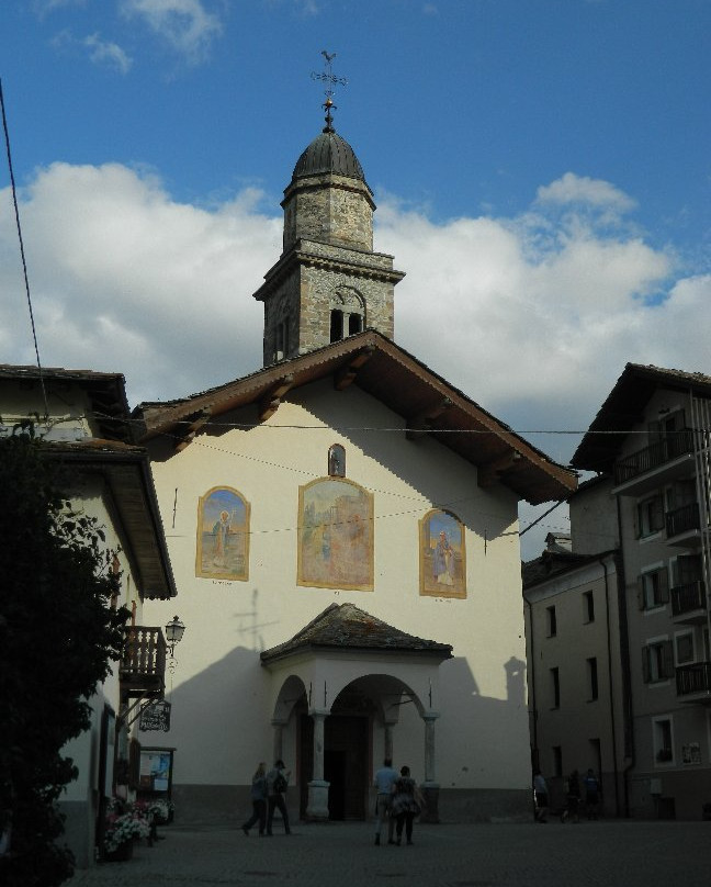 Chiesa Parrocchiale di Sant'Orso景点图片