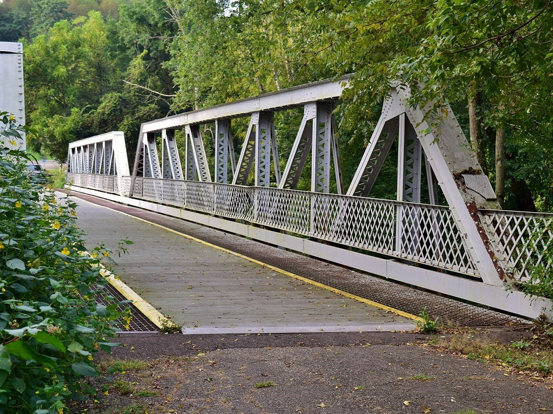 Congressman Ralph Regula Towpath Trail Park景点图片