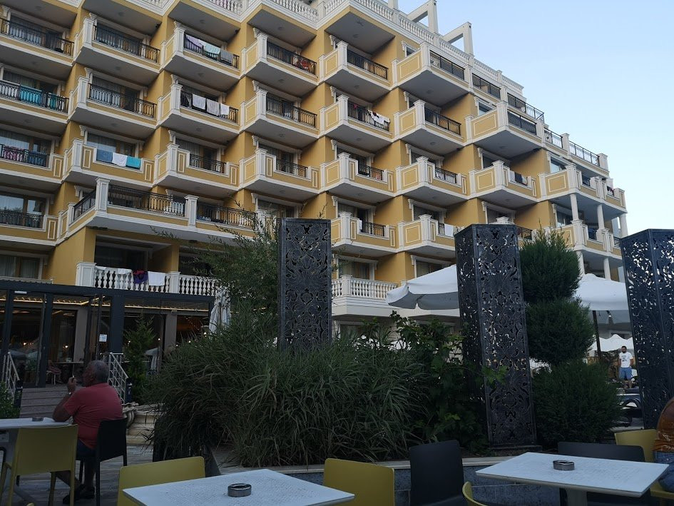 Marina Sands Bijou Boutique主图