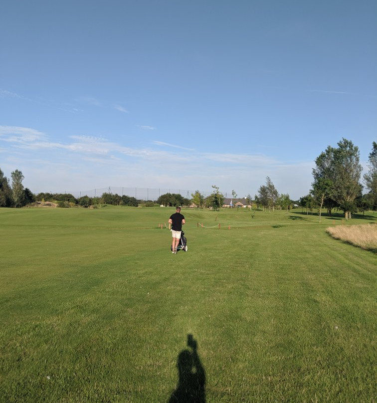 Aston Wood Golf Club景点图片