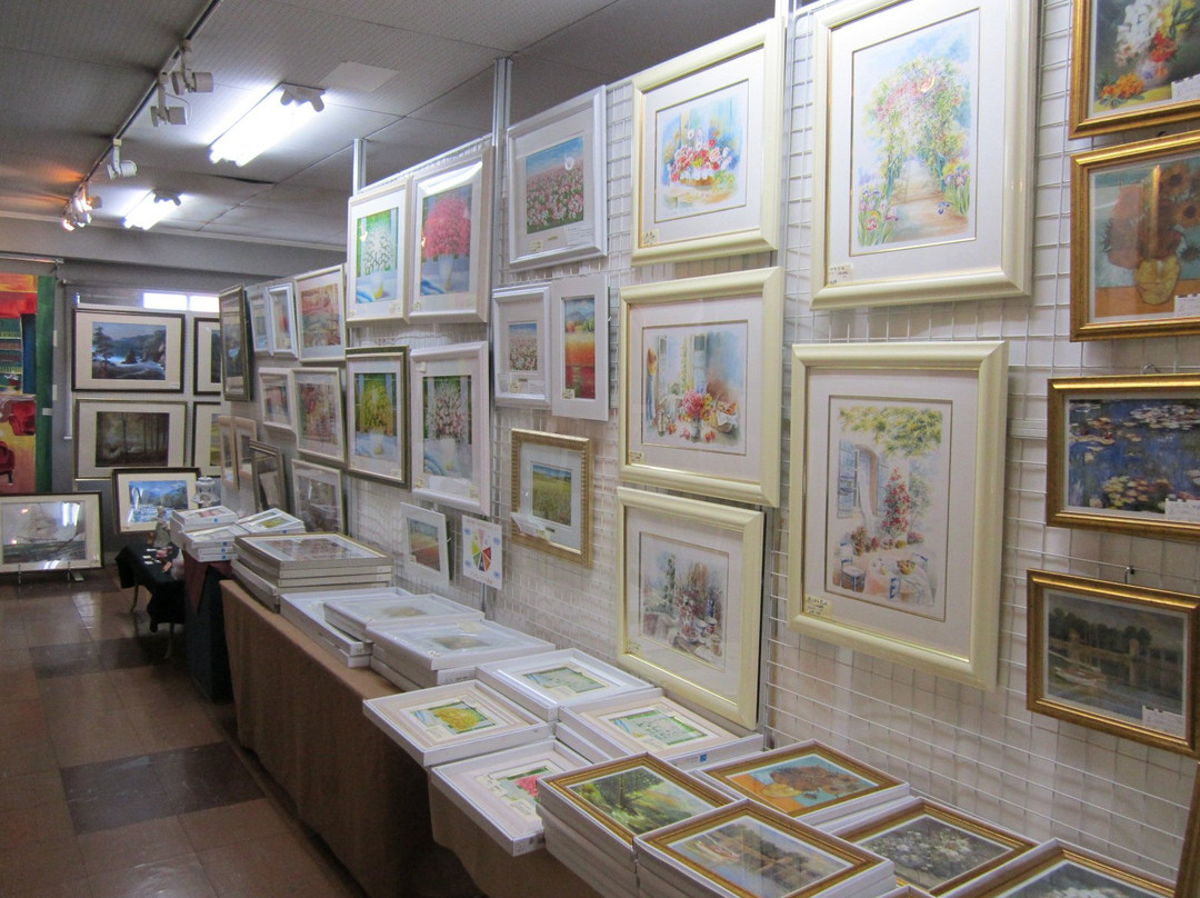 Gallery Yotsui Artcrafts-高冈市必去景点