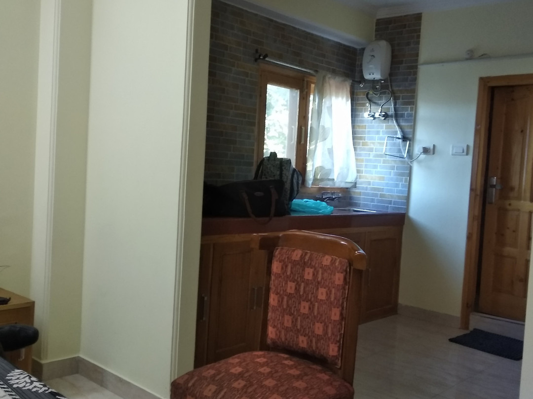 Hotel Kalra Regency主图