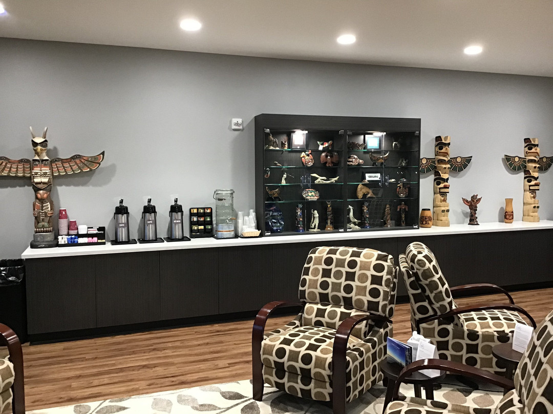 图腾酒店及套房主图