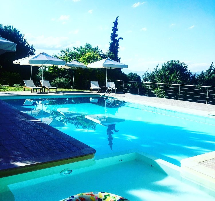 Astrolabe Hotel主图