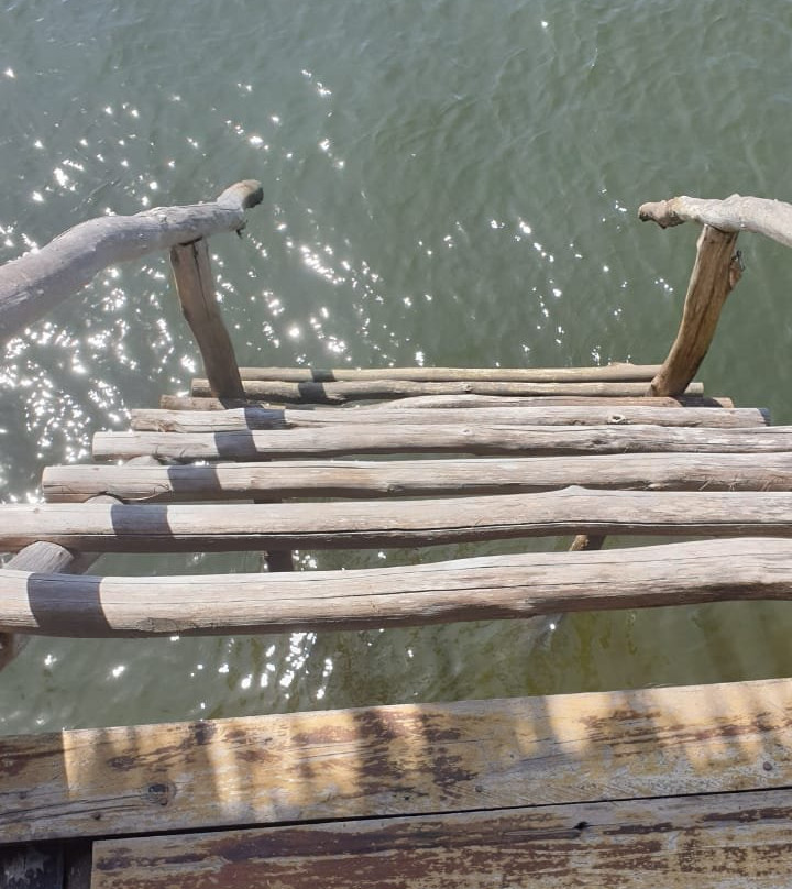 达岱河畔度假村主图