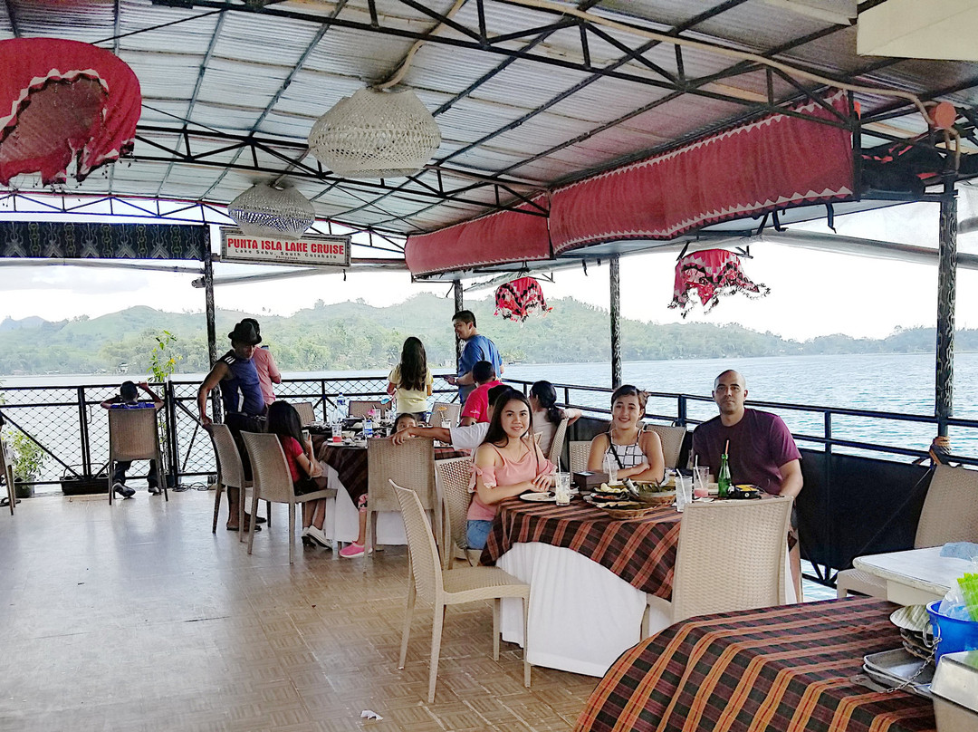 Punta Isla Lake Resort主图