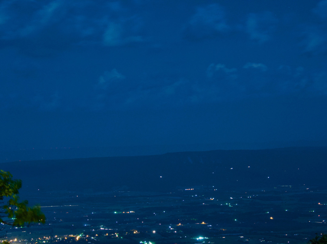 比格梅多斯旅馆主图