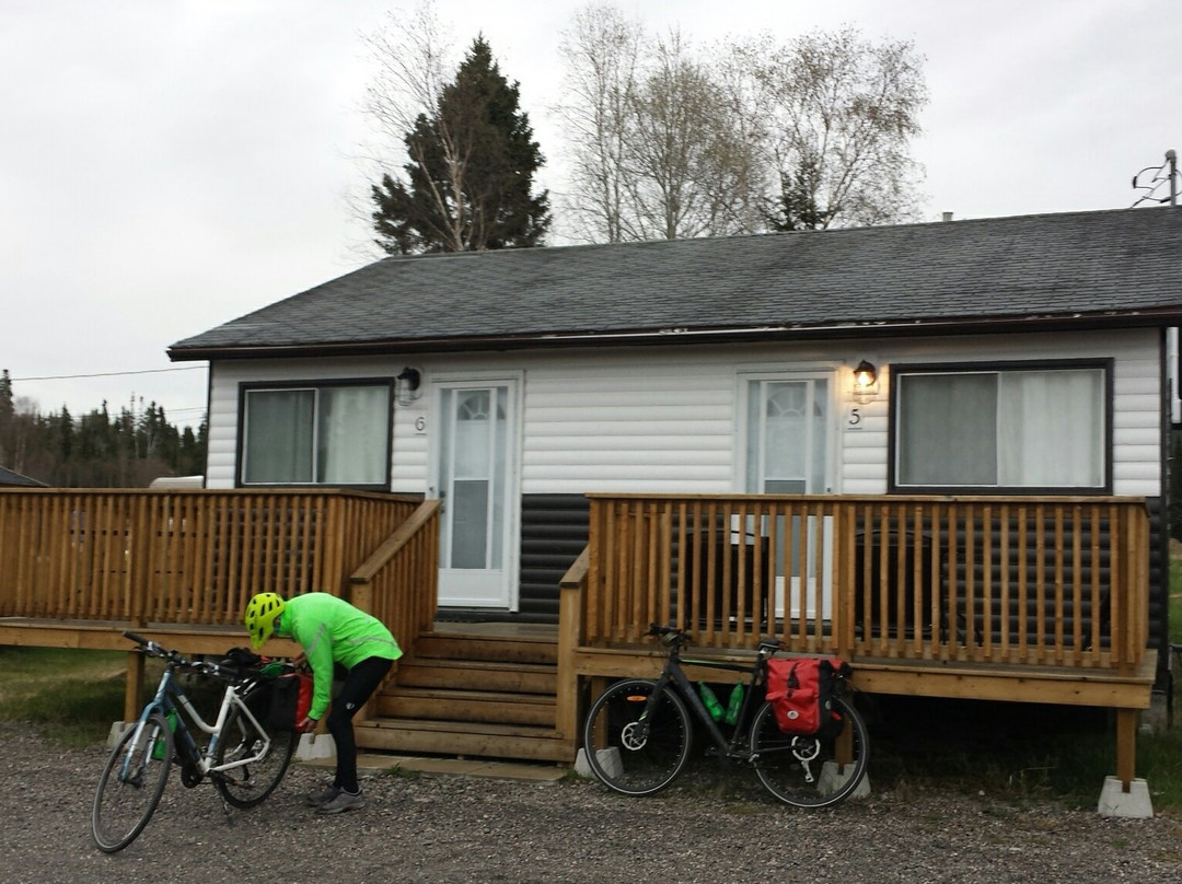 杰克鱼湖小屋汽车旅馆