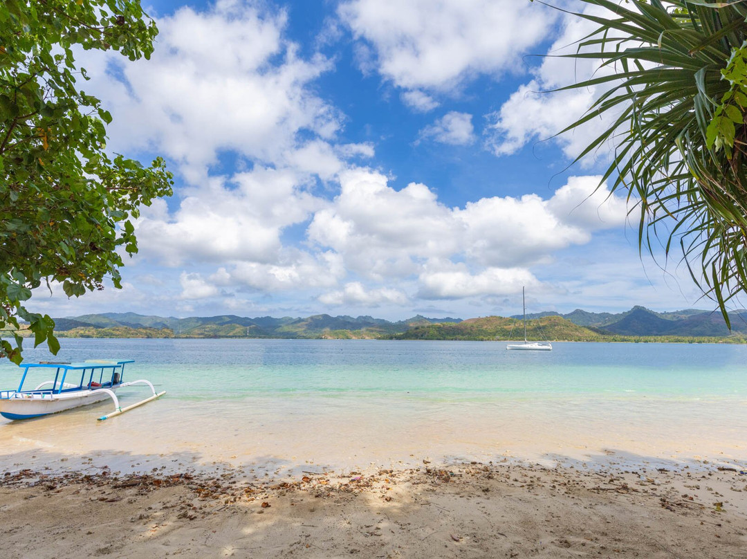 Batu Putih酒店住宿-Amahelia Luxury Resort & Restaurant